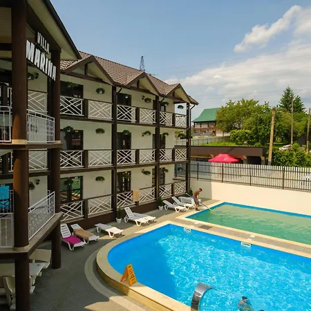 Marina Hotel *