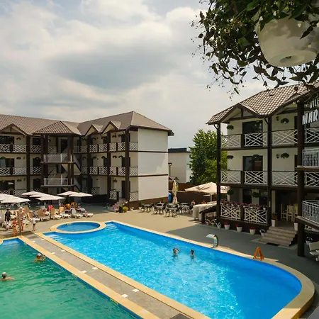 Marina Hotel