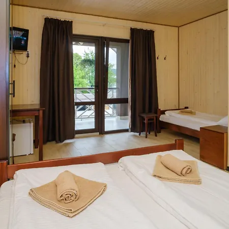 Marina Hotel