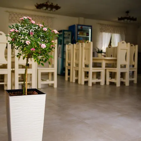 Marina Hotel