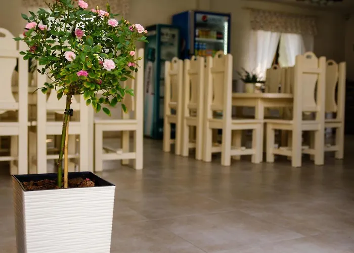 Marina 酒店